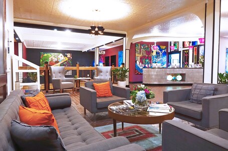 Henry Norman Hotel - view 2