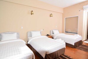 Royal Suite | Individually decorated, individually furnished, desk, soundproofing