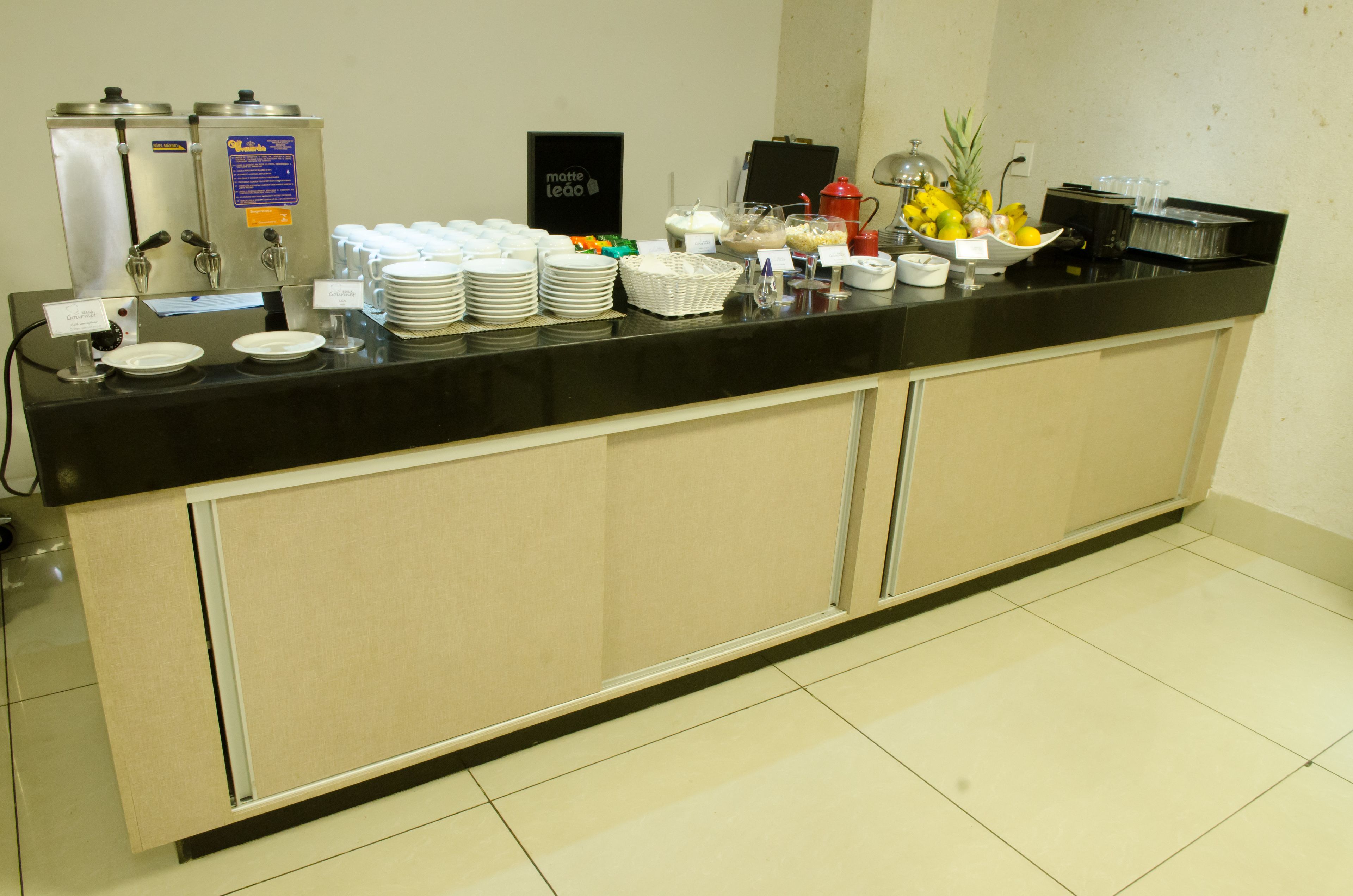 daily buffet breakfast for a fee