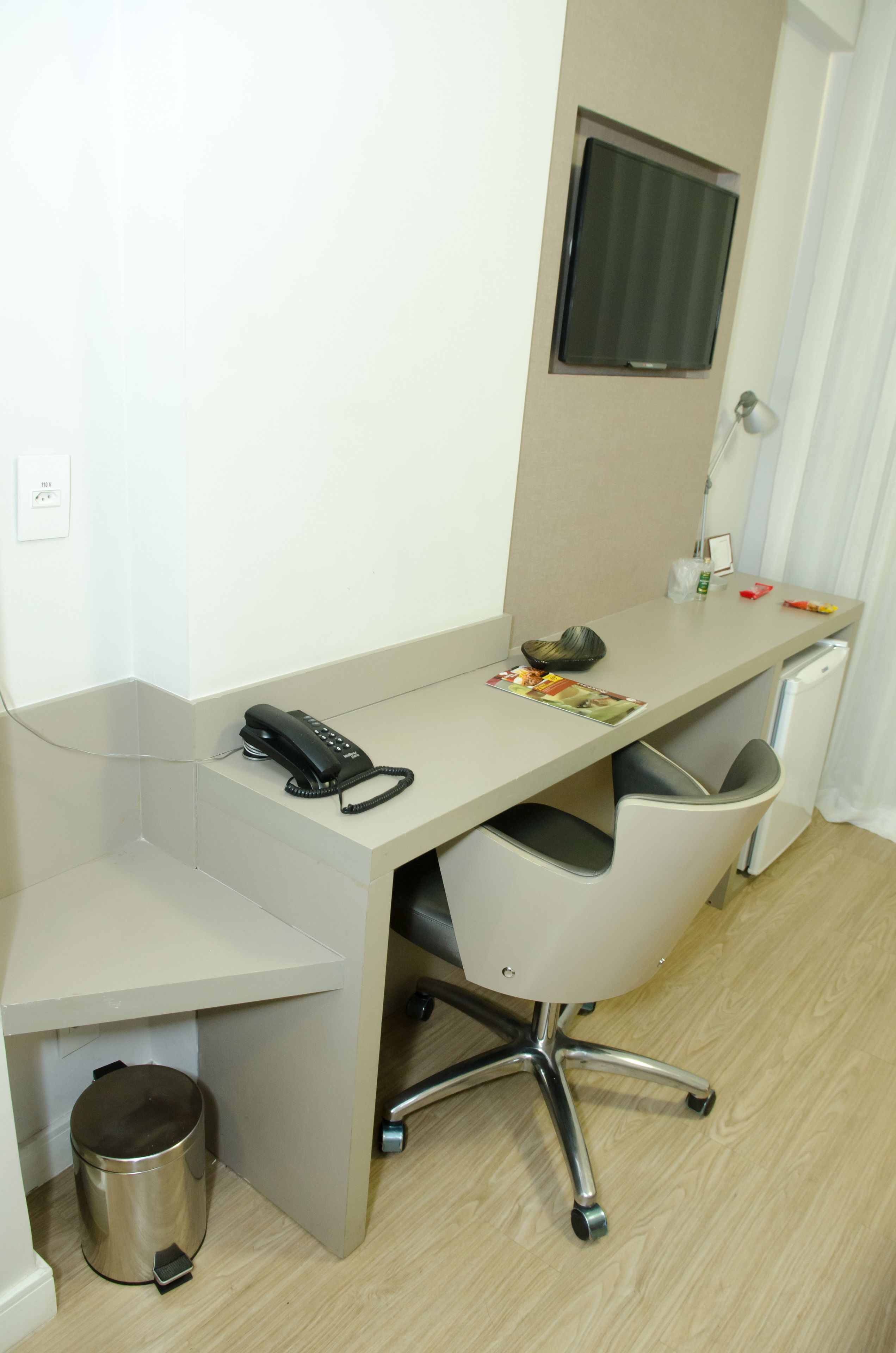 standard twin room | room amenity