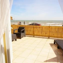 Suite, Terraza, vista al mar | Vista a la playa o el mar