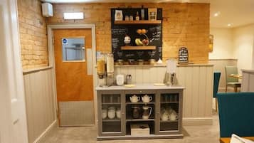 Free daily full breakfast