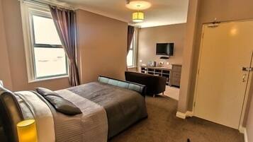 Suite 3 Some Sea Views | Iron/ironing board, free WiFi, bed sheets