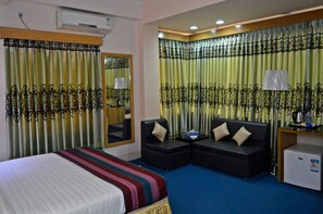 Kamer (Super Deluxe) | Lakens van Egyptisch katoen, luxe beddengoed, een kluis op de kamer