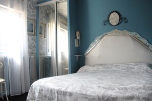 双人房 | 特色装修、熨斗/熨板、免费婴儿床、免费 WiFi