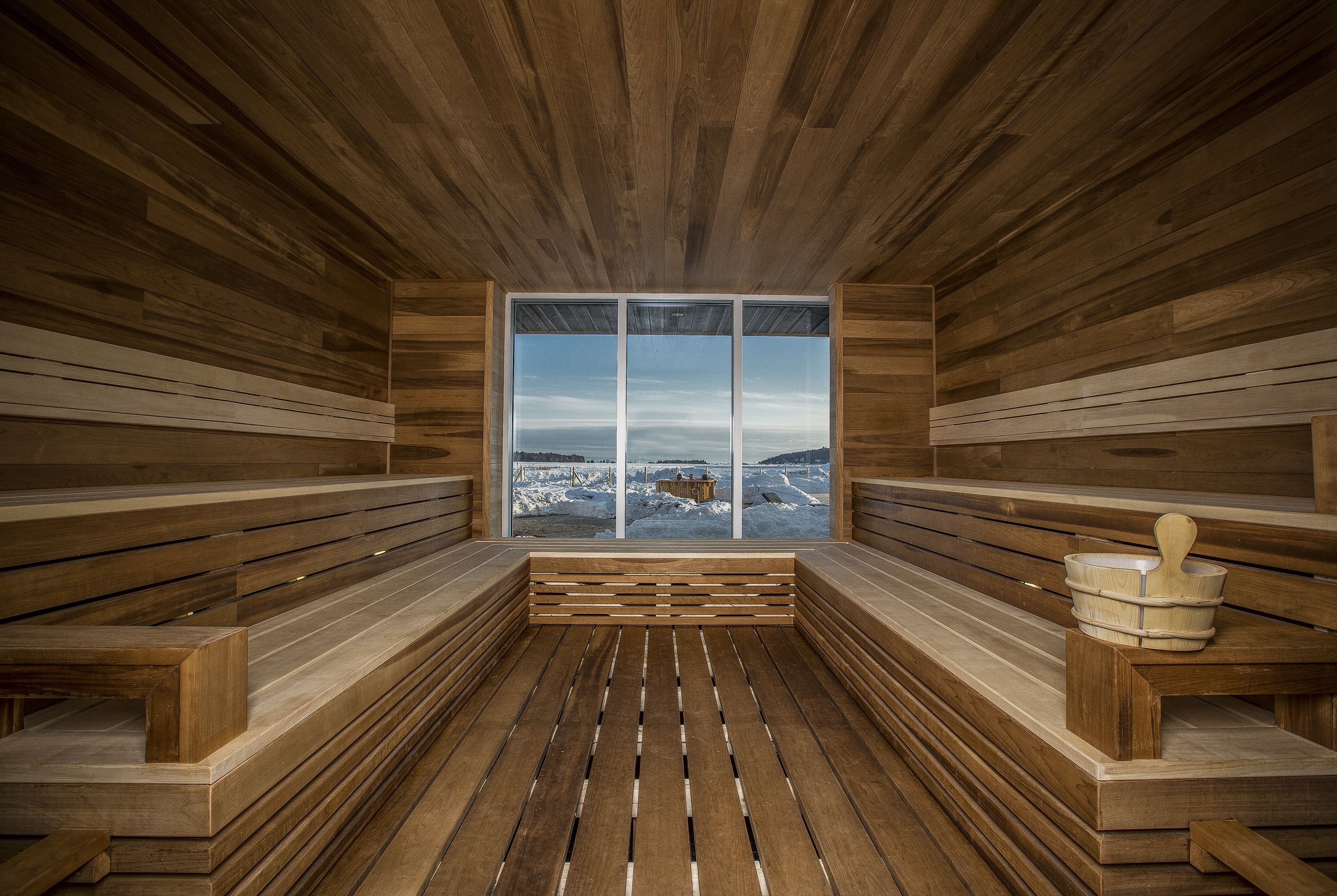 sauna, hot tub, body treatments, swedish massages, sports massages