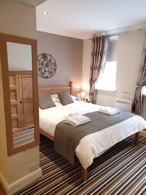 Apartment, Private Bathroom (Flat 1) | 1 bedroom