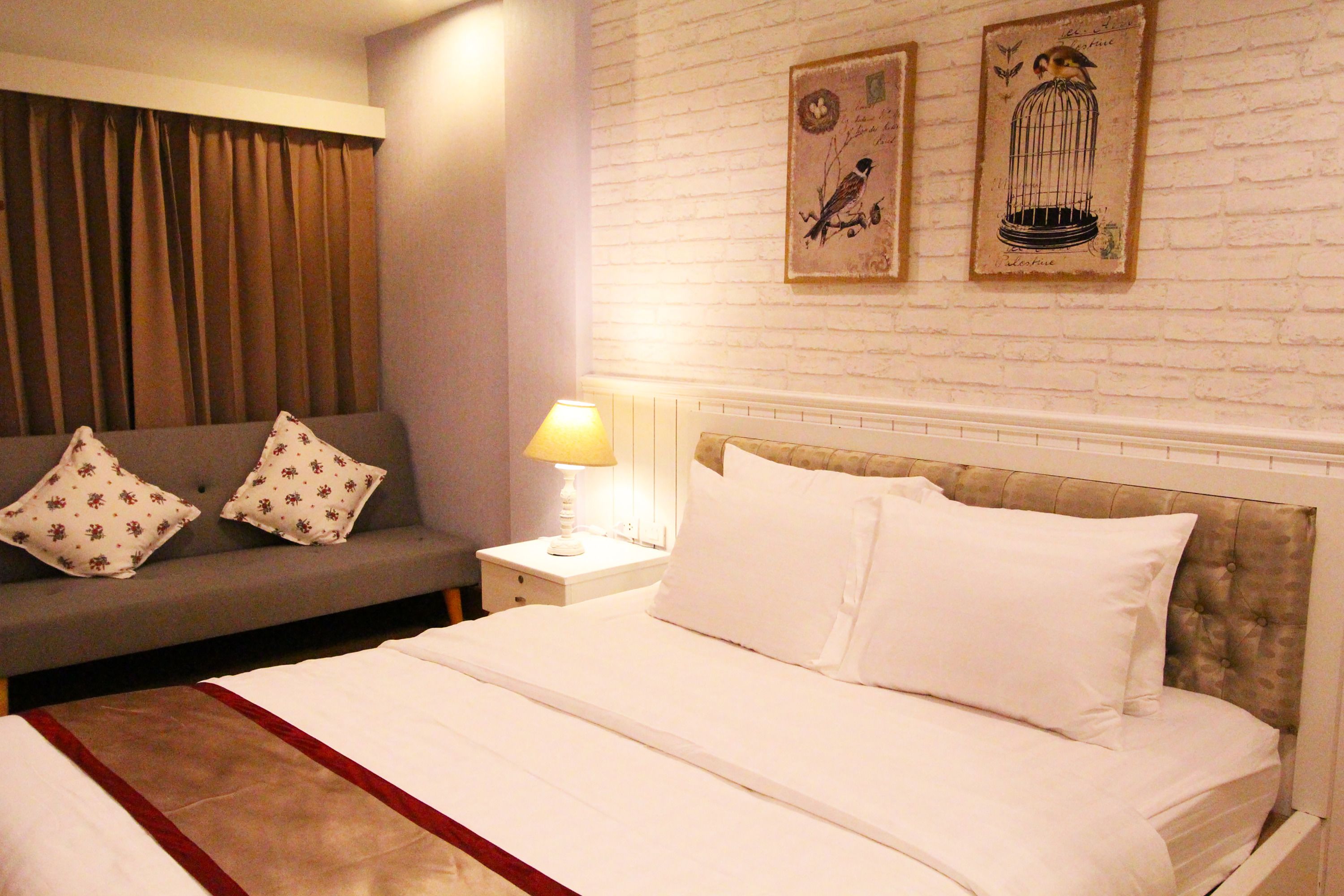 deluxe room, 1 double bed | 1 bedroom, free minibar, in-room safe, free cots/infant beds