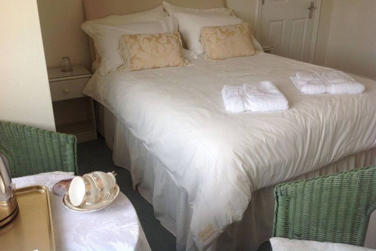 Standard Double Room, Ensuite, Garden View ( Hilltops 2nd Floor) | 1 bedroom, WiFi (free)