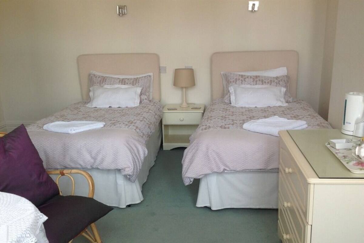 Standard Twin Room, Ensuite, Garden View (Balcony Ground Floor) | 1 bedroom, WiFi (free)