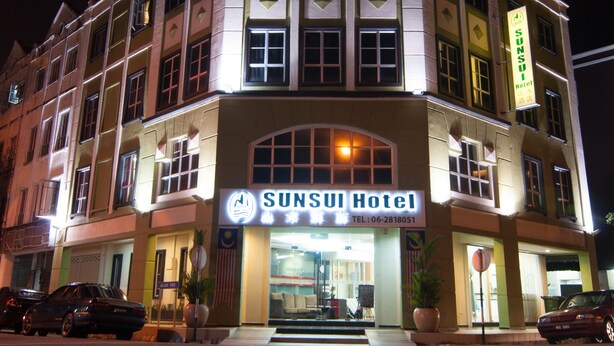 Unclassified image, 1 of 19, button - Sunsui Hotel (Malacca City)