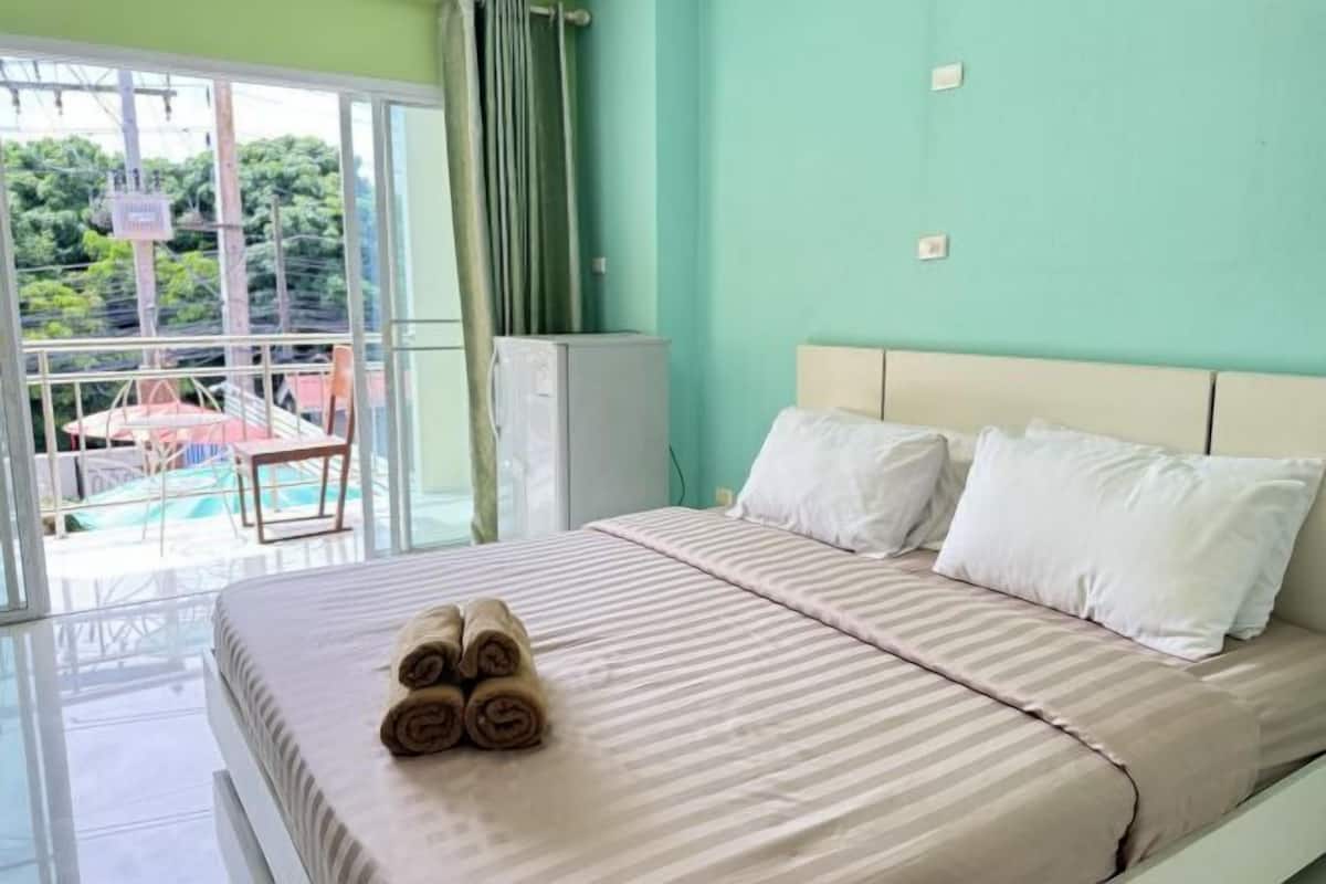 1 habitación, espacio para trabajar con laptop y wifi gratis