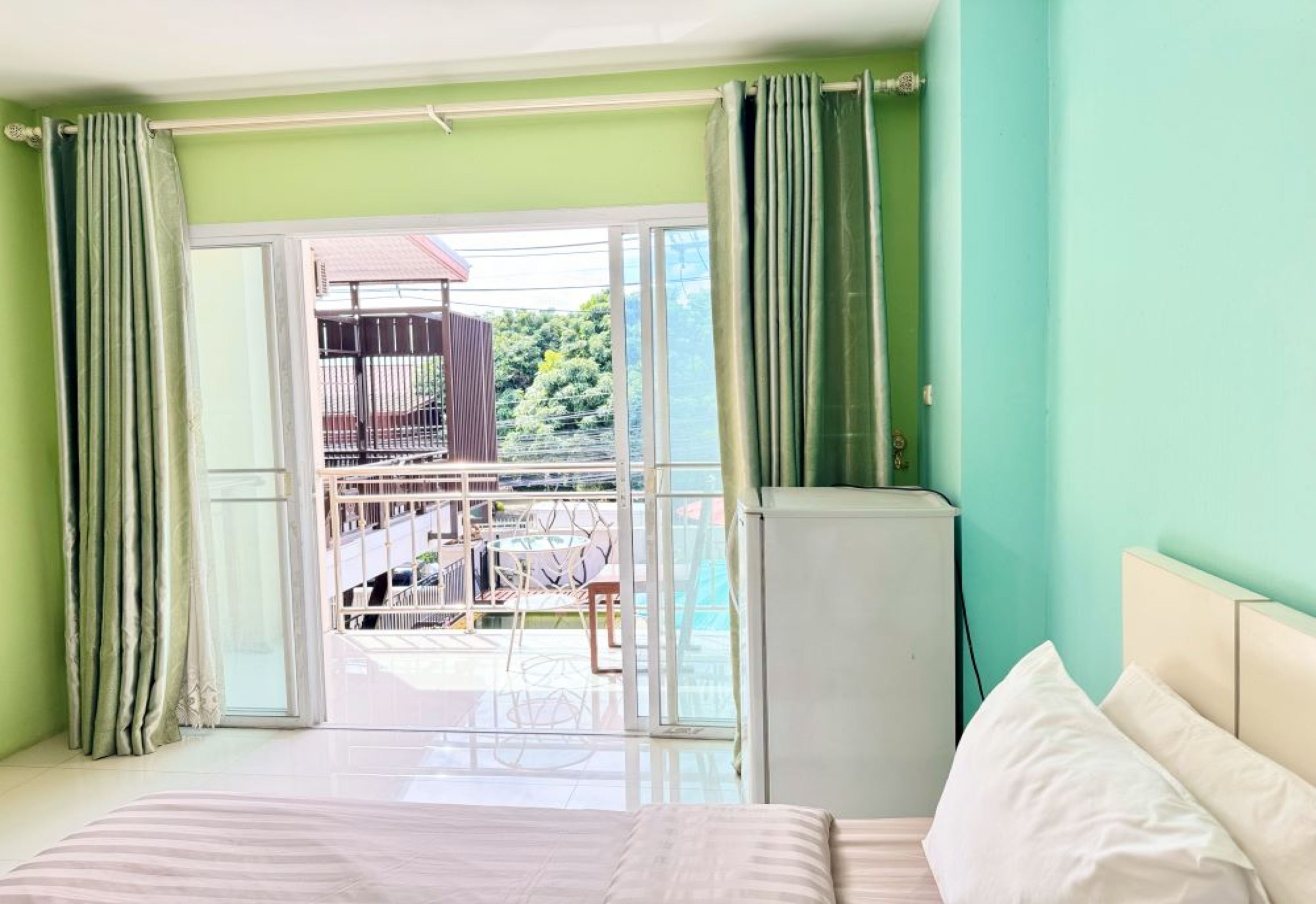 Photo - Collection O Bupamontra Chiangmai