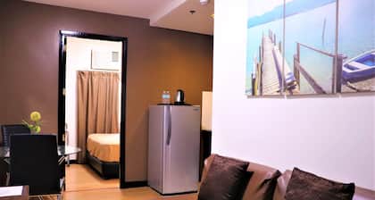 The Studio 18 Residences