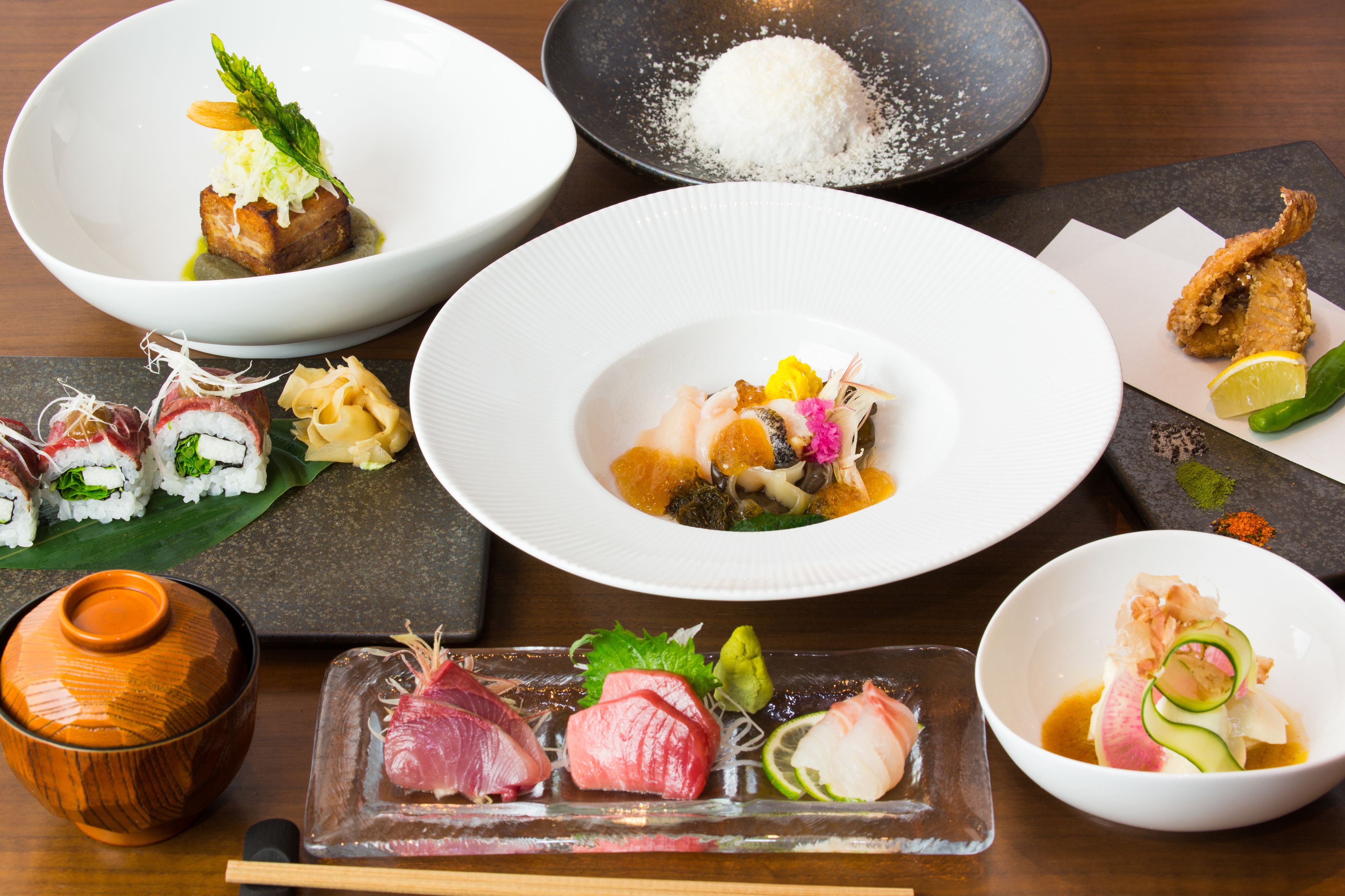 Breakfast, lunch, dinner served; Japanese cuisine, garden views 