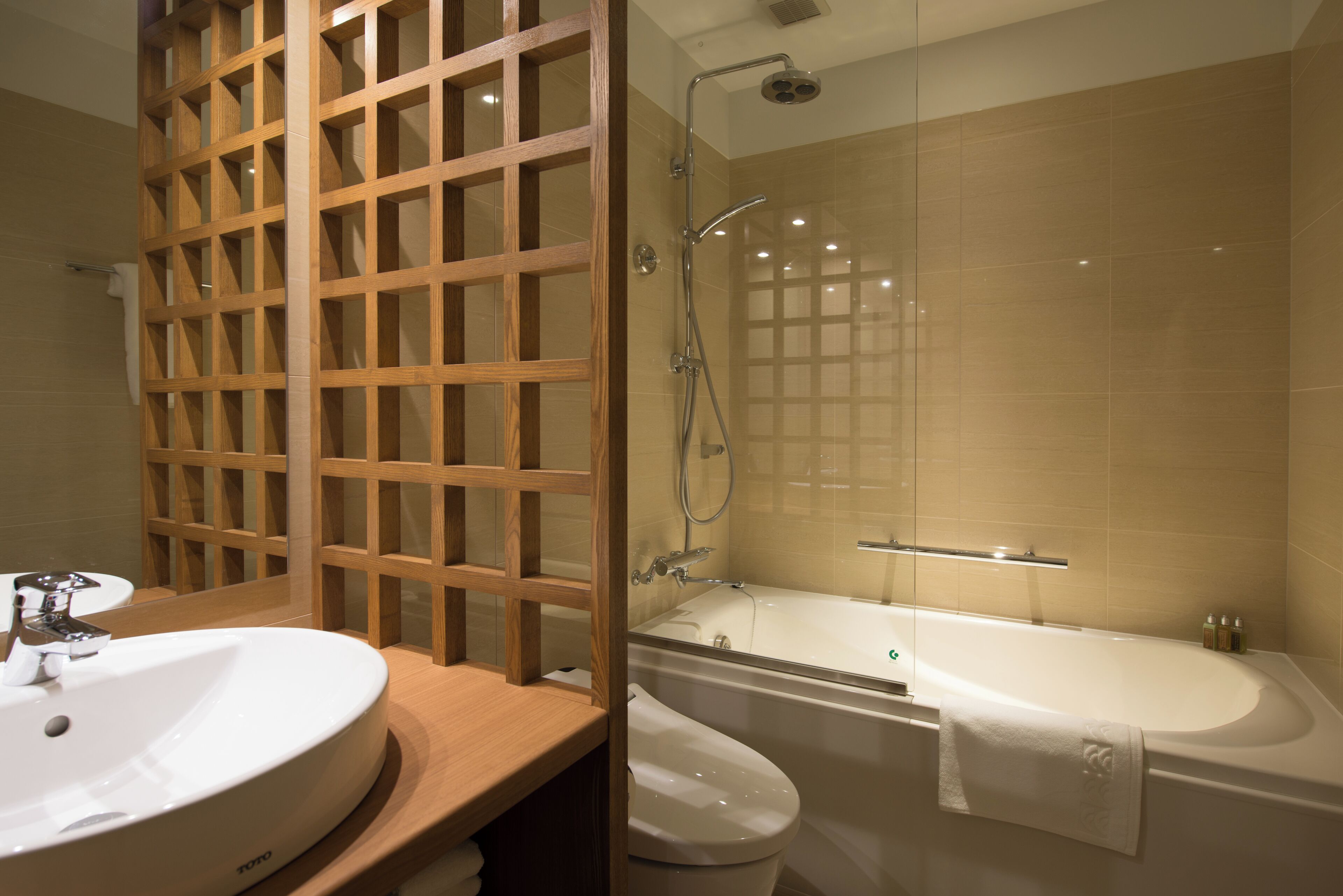 2 bedroom - yotei view | bathroom | free toiletries, hair dryer, slippers, bidet