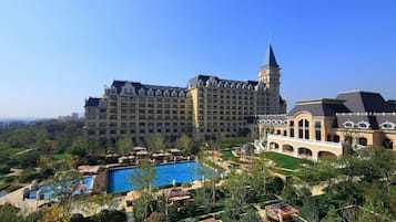 ์ค๋ด ์์์ฅ, ์์ฆ๋ณ๋ก ์ด์๋๋ ์ผ์ธ ์์์ฅ, ์์์ฅ ํ๋ผ์, ์ผ๊ด์ ์์