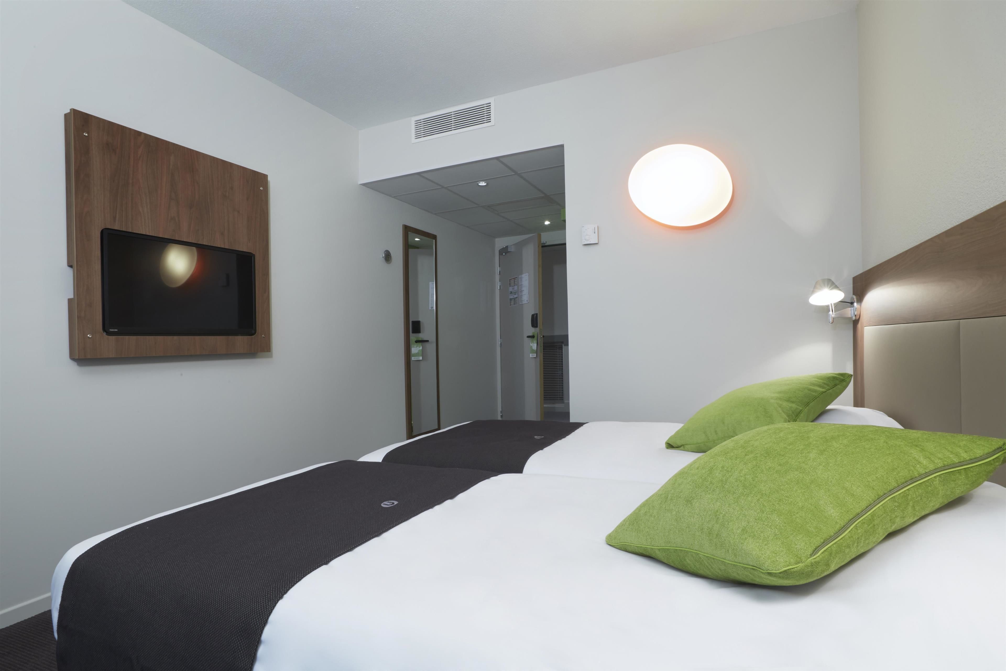 room, 2 single beds (next generation) | desk, blackout curtains, soundproofing, iron/ironing board