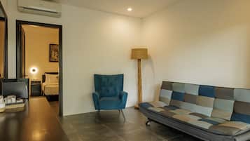 Family Suite | Living area