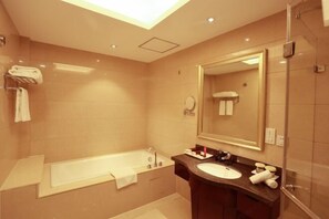 Internet, alarm clocks - Jinwei Grand Hotel (Changzhi)