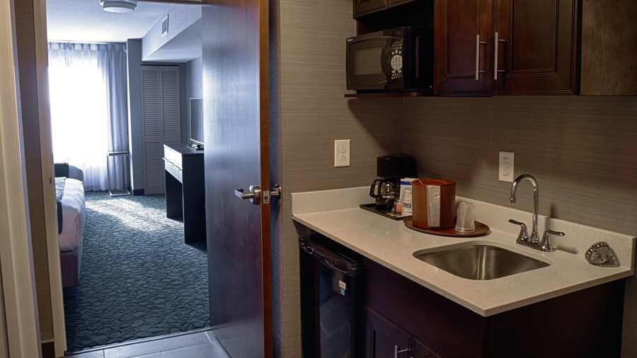 Holiday Inn Express & Suites Sidney by IHG