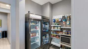 Snack bar