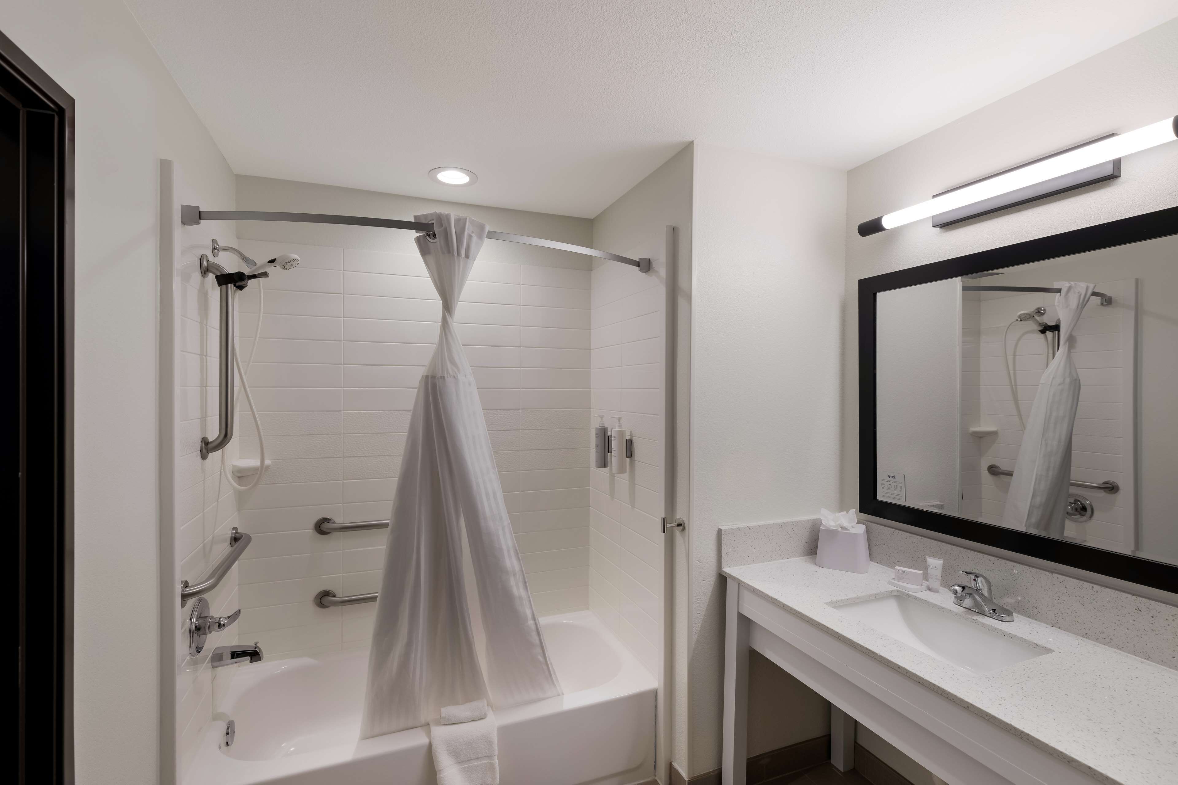 room, 2 queen beds, accessible, bathtub | bathroom | combined shower/bathtub, free toiletries, hair dryer, towels