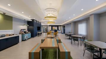 Free daily self-serve breakfast