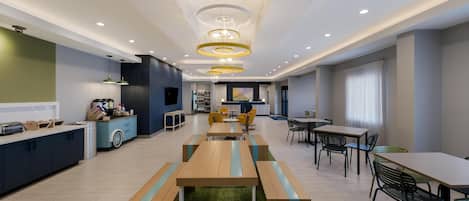 Free daily self-serve breakfast