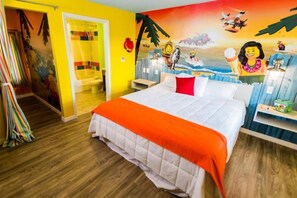 Internet, alarm clocks - Legoland Hotel (Winter Haven)