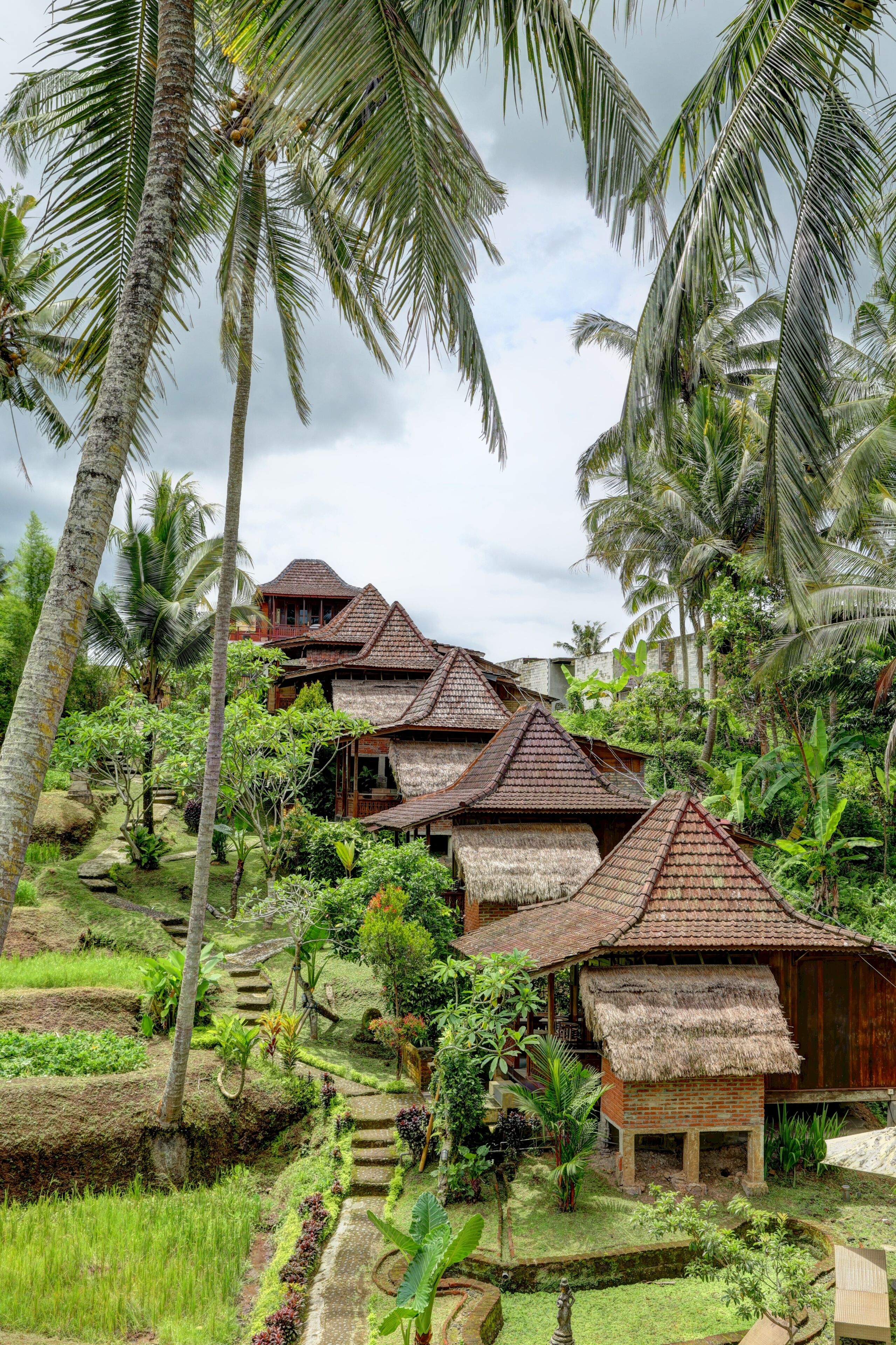 Wooden One-Bedroom Cottage with Rice Field View