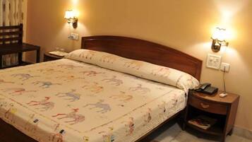 Premium bedding, minibar, individually decorated, individually furnished