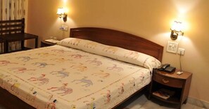 Premium bedding, minibar, individually decorated, individually furnished - Jas Vilas (Jaipur)