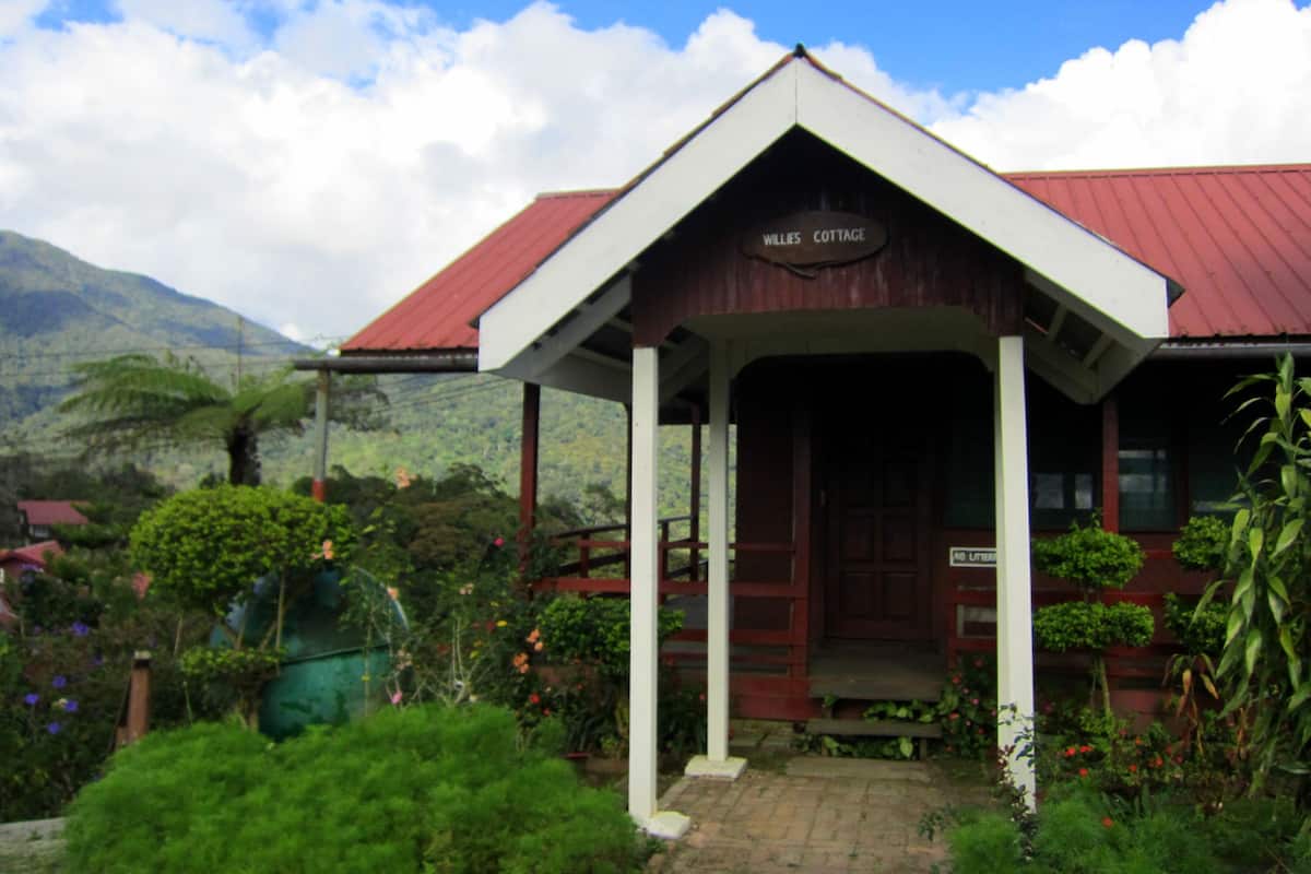 Cottage, 2 slaapkamers (Willies-2 Single, 2 Queen, 3 bunk bed) | 1 slaapkamer, beddengoed