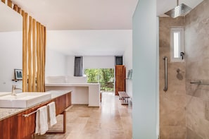 Douche de la salle de bain