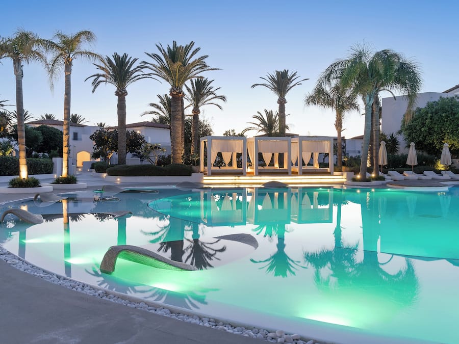 Outdoor pool, pool umbrellas, pool loungers