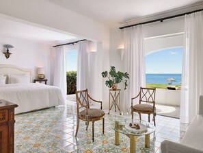 2 Bedroom Beach Villa Seafront | Näkymä rannalle/valtamerelle