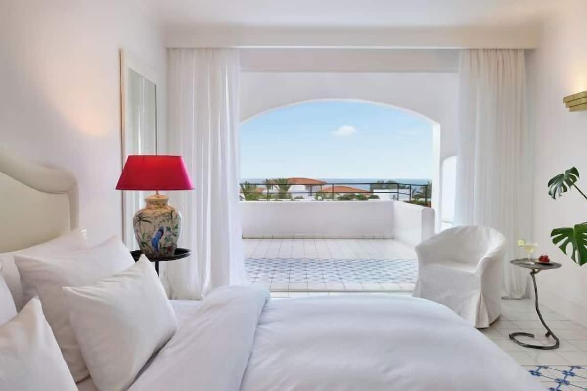 1 chambre, minibar, coffres-forts dans les chambres