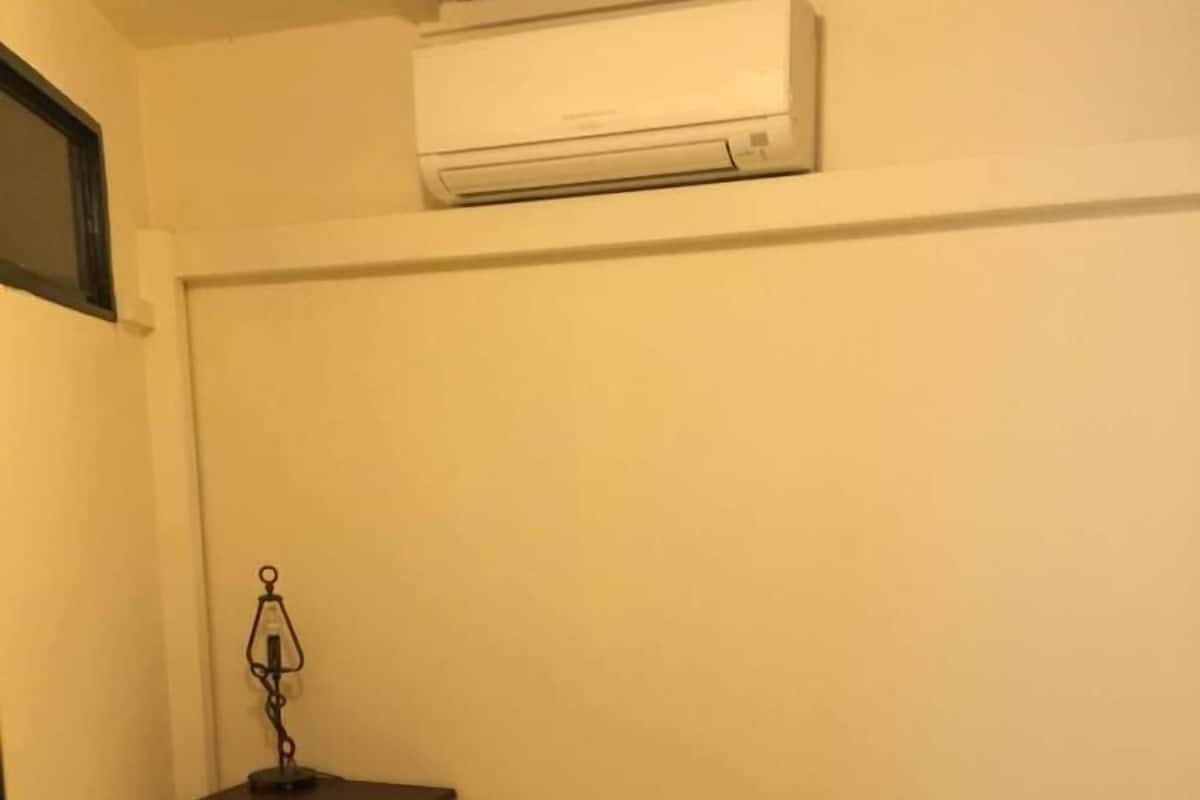 Kamar Double Standar untuk 1 Orang, 1 Tempat Tidur Queen, kamar mandi umum | Wi-Fi gratis