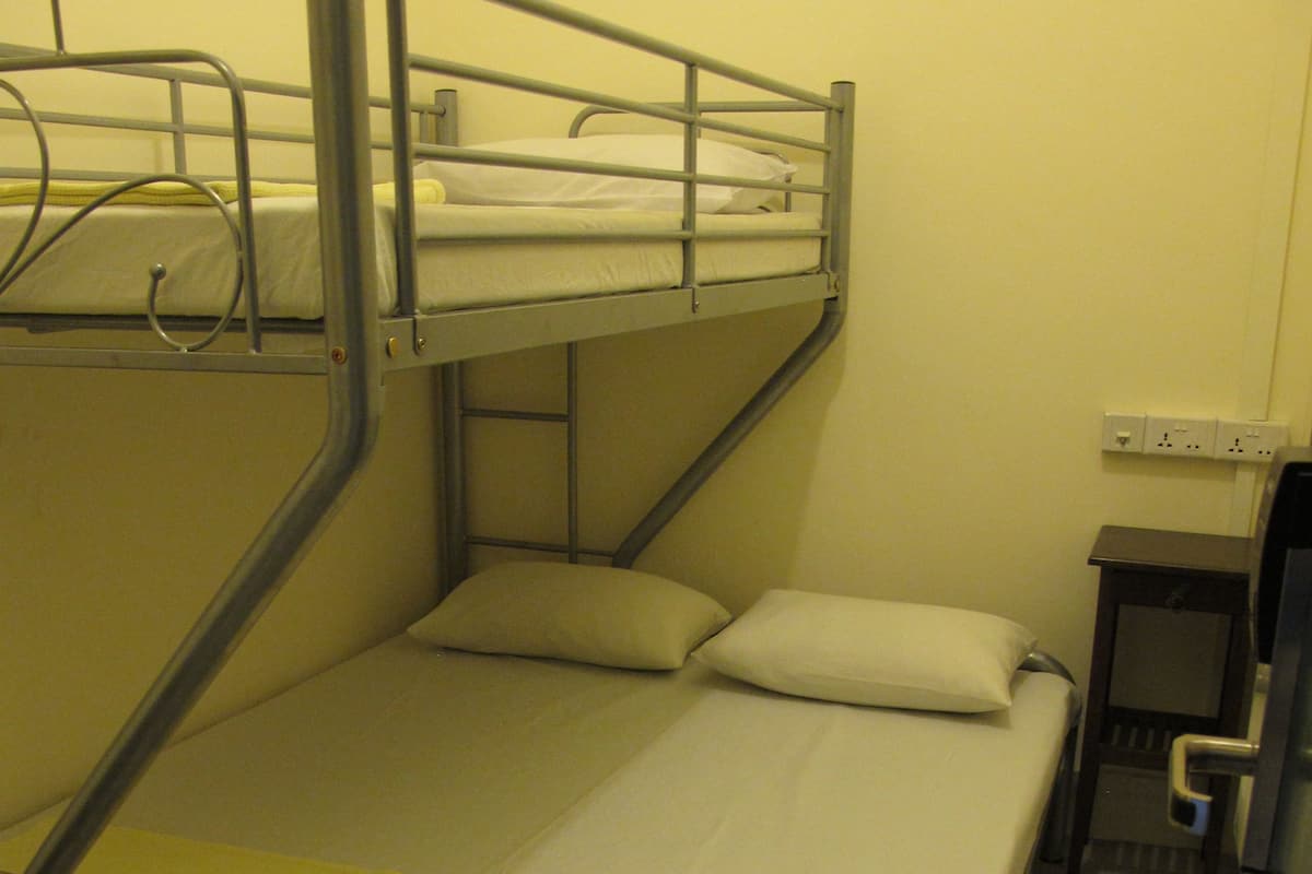 Kamar Triple | Wi-Fi gratis