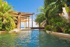 2 outdoor pools, pool umbrellas, sun loungers - Anguilla's Bird of Paradise (The Valley)