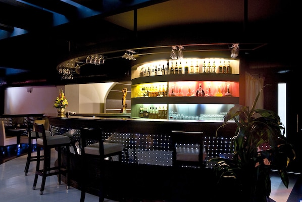 Bar (in der Unterkunft)