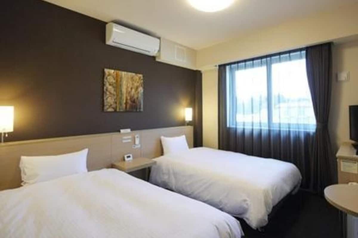 Wi-Fi gratuit, draps fournis