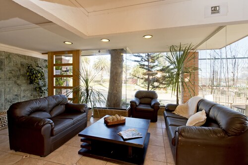 Linda Vista Apart Hotel