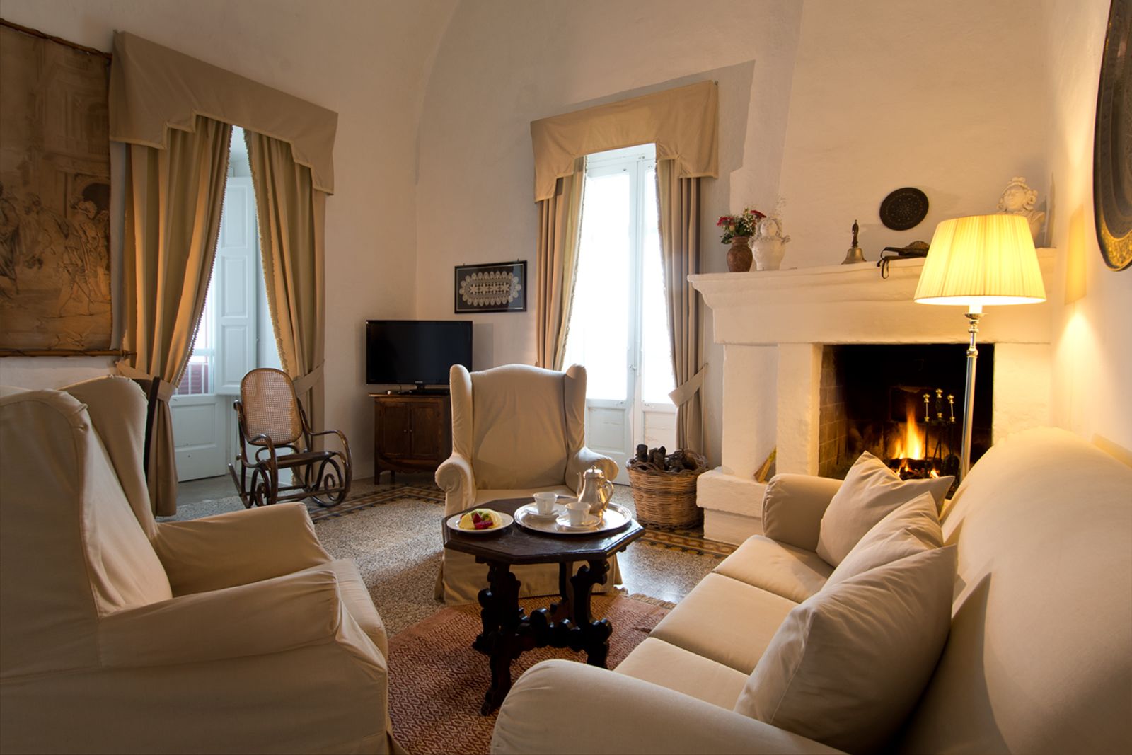 suite | living room | 32-inch smart tv with satellite channels, tv, dvd player