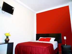 Double Room | In-room safe, free WiFi