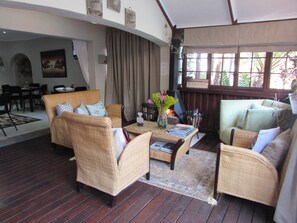 Dining - Matt's Rest B&B and Self Catering (Pietermaritzburg)