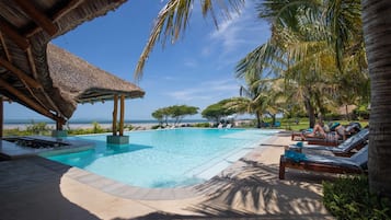Outdoor pool, sun loungers