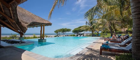 Outdoor pool, sun loungers