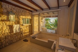 Suite | Minibar, caja fuerte, cunas gratuitas y wifi gratis